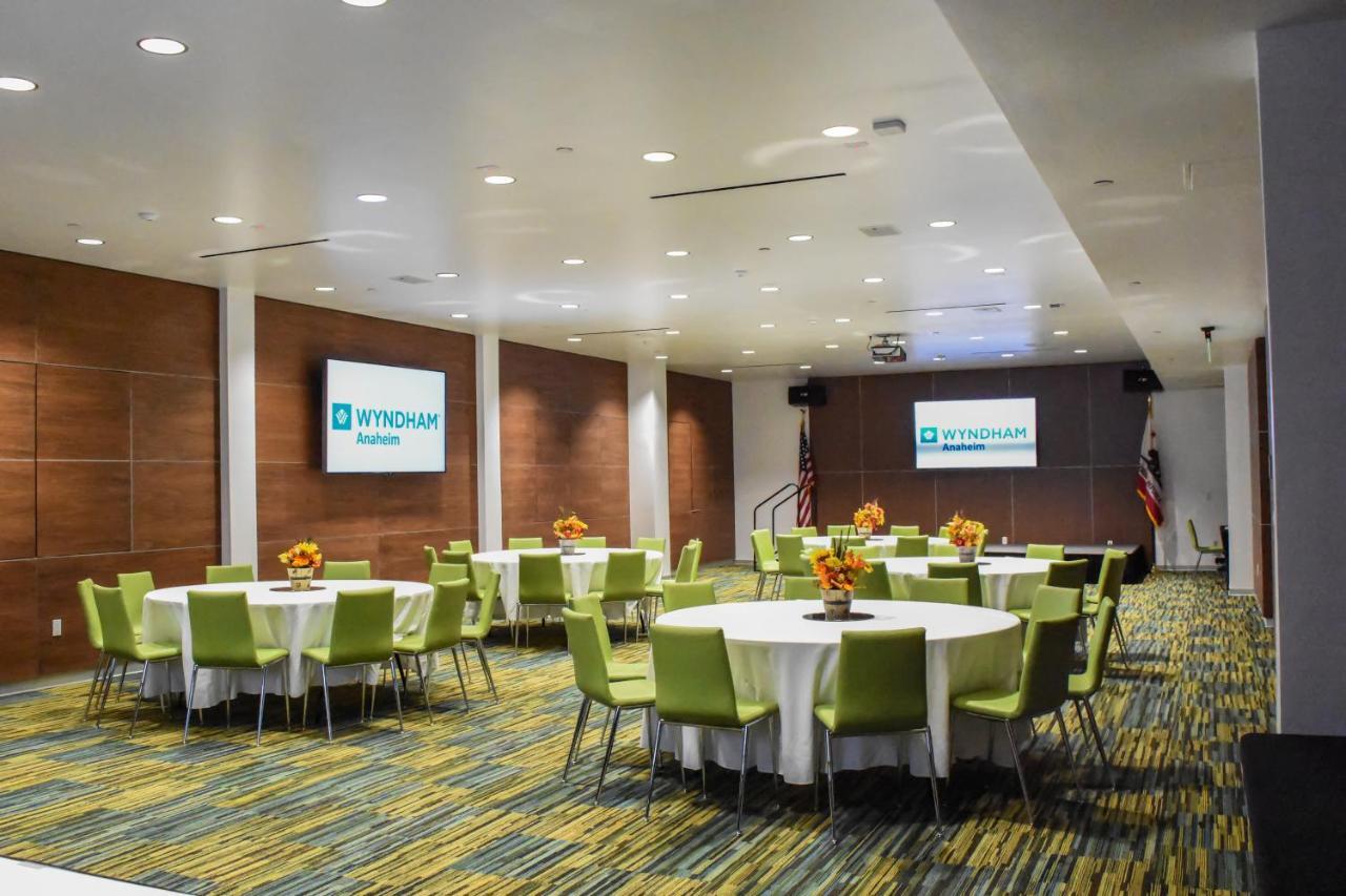 Wyndham Anaheim Hotel Kültér fotó